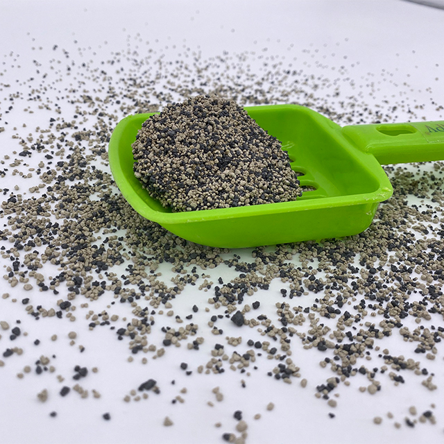 BENTONITE MINIERAL CRUSHED CAT LITTER 1-2MM
